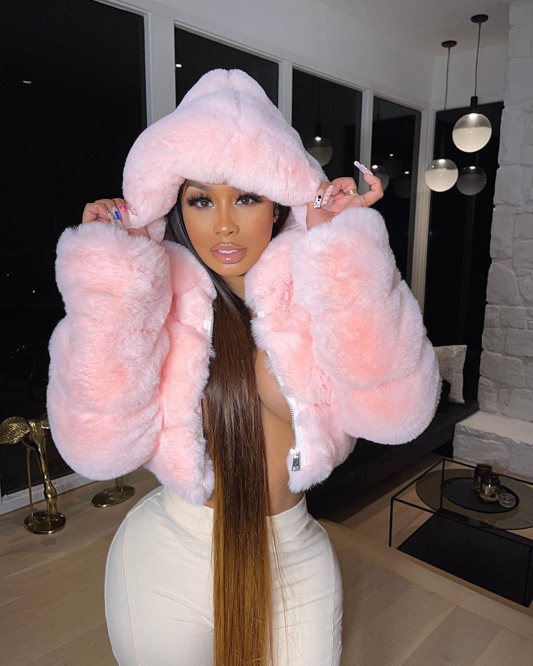 S-2XL Hooded Coats Women  Winter Top  Pink FAUX Fur Coat Elegant Thick Warm Outerwear Fake Fur Woman Jacket