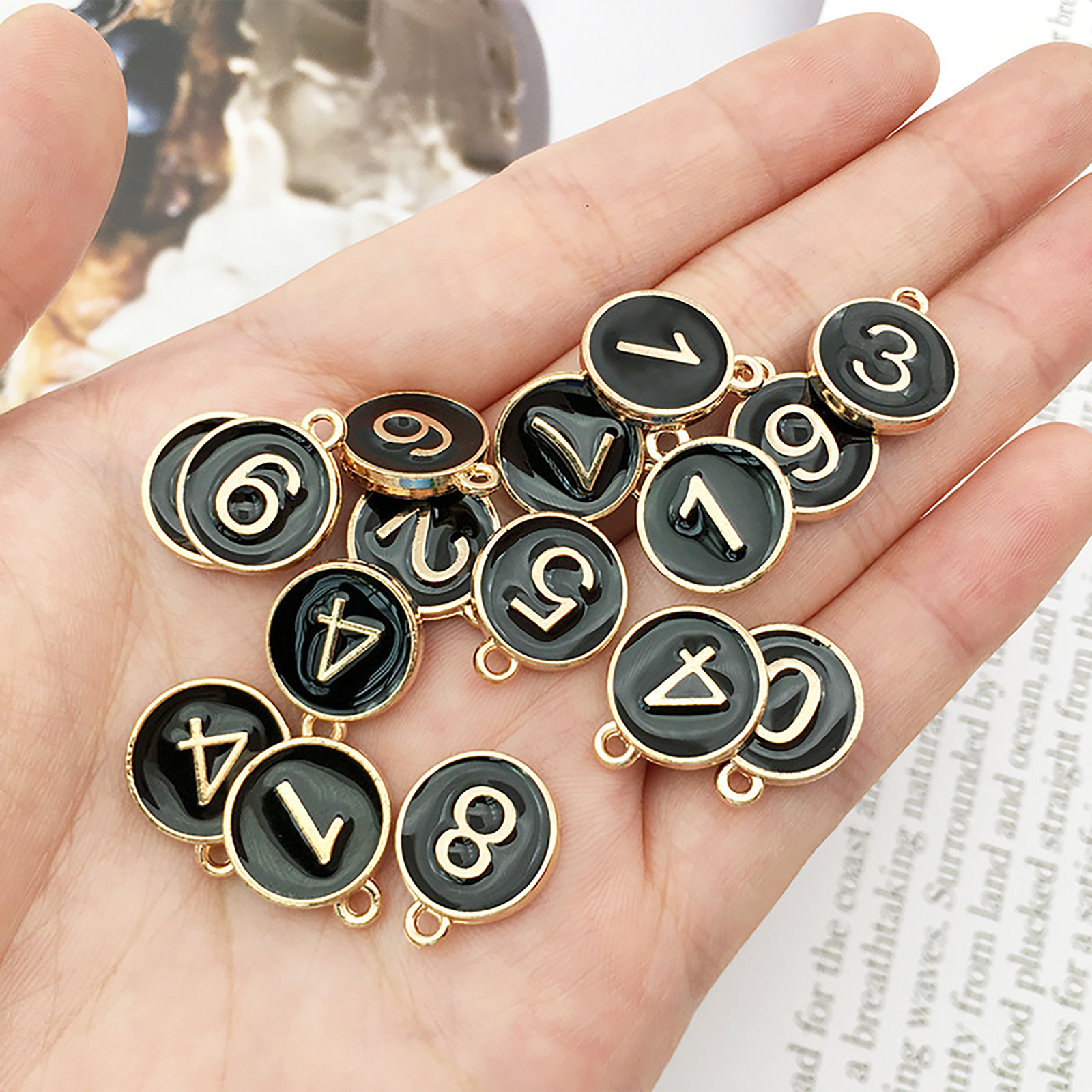 10PCs Zinc Based Alloy Charms Pendant Round Gold Color DIY Findings White Number Message " 0 " Enamel 14mm x 12mm