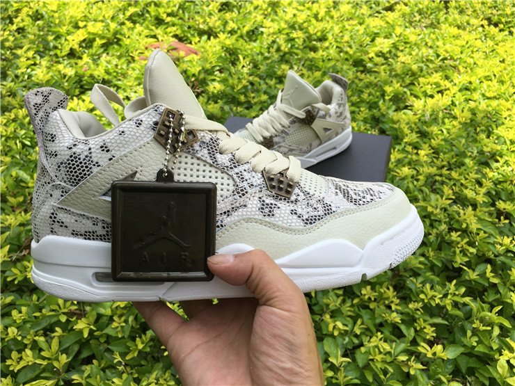 PK AIR JORDAN 4 RETRO PREMIUM SNAKESKIN LIGHT BONE